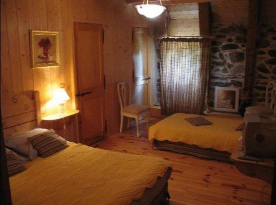 Le Francillon Bed & Breakfast Les Estables Bagian luar foto