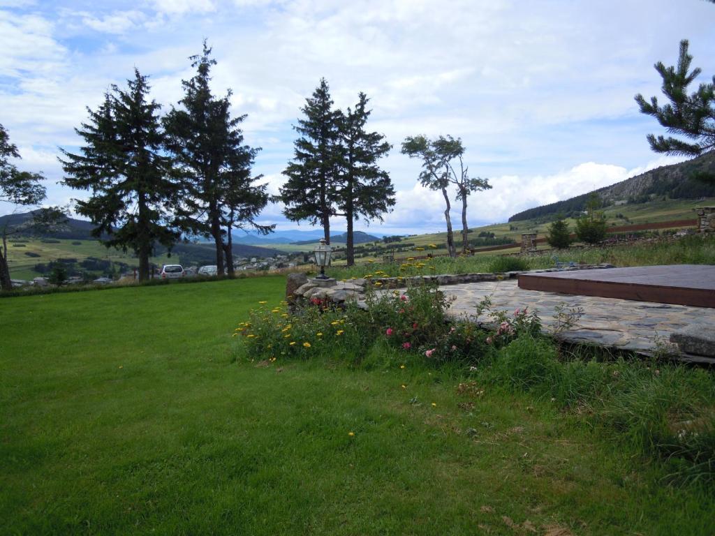 Le Francillon Bed & Breakfast Les Estables Bagian luar foto